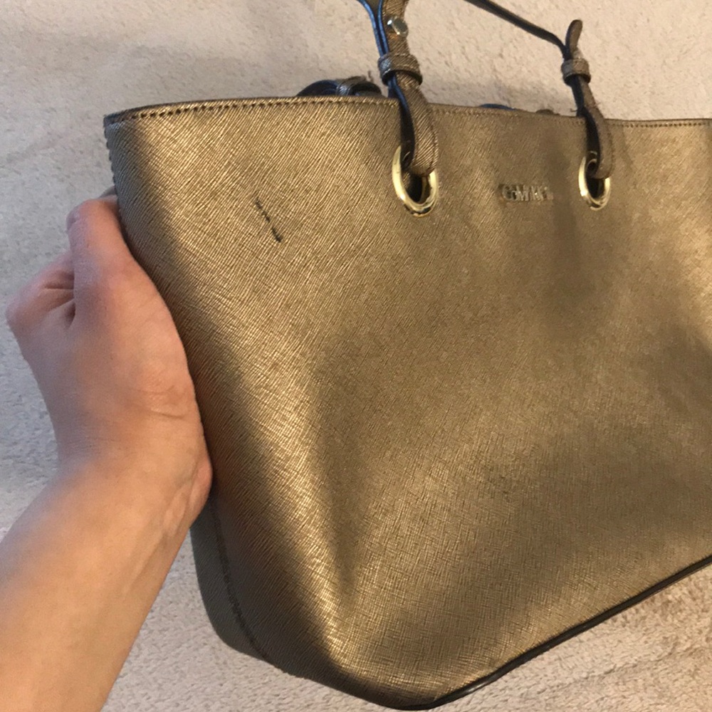 Calvin Klein Tote purse - Picture 3 of 6